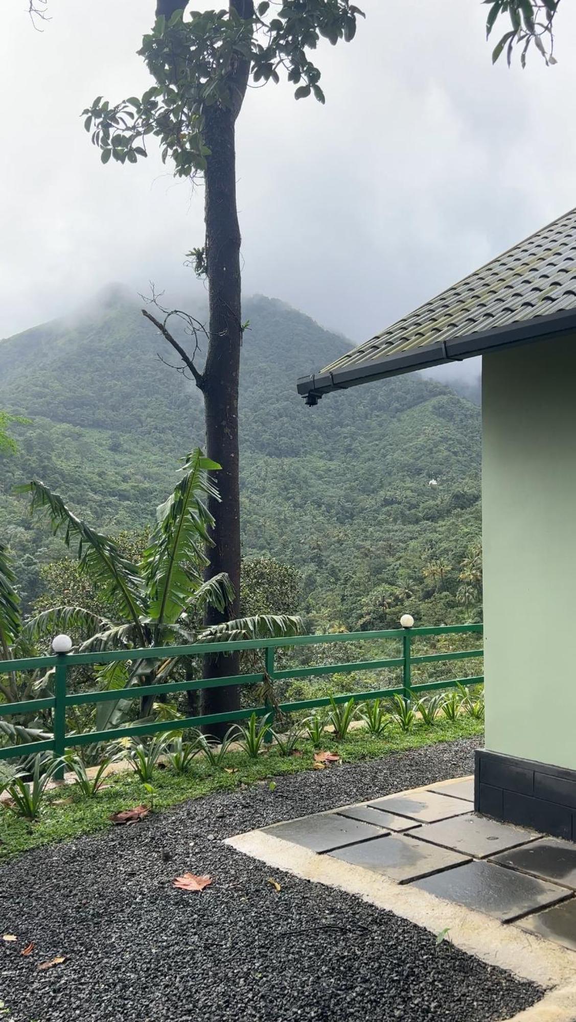 Royal Mount Inn Resorts Paithalmala Kültér fotó