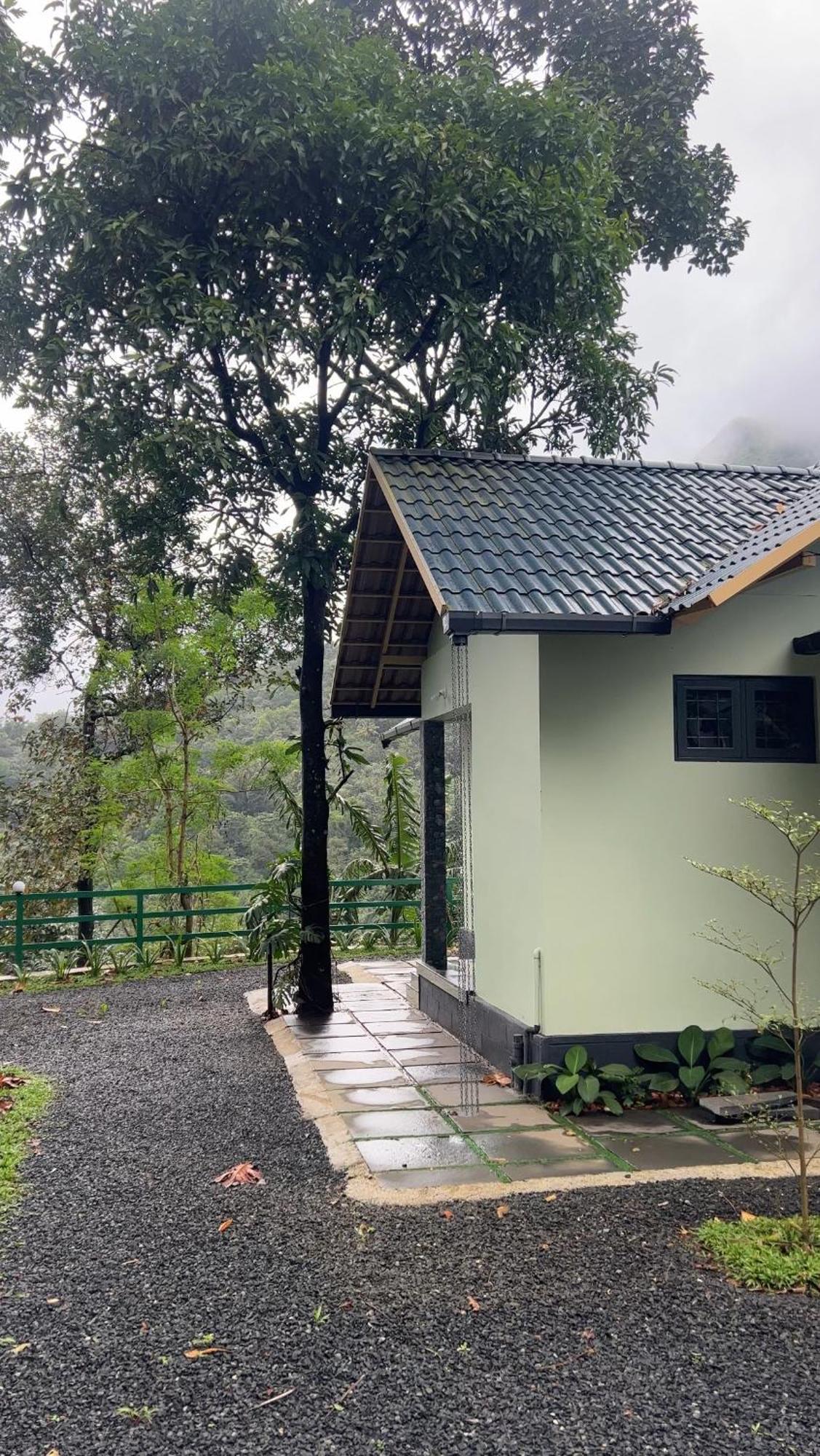 Royal Mount Inn Resorts Paithalmala Kültér fotó